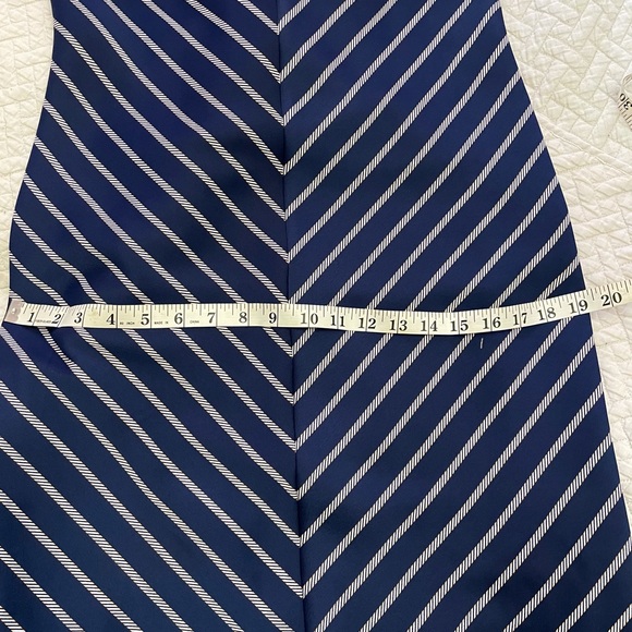 NWT Banana Republic navy and white dress - Picture 7 of 9